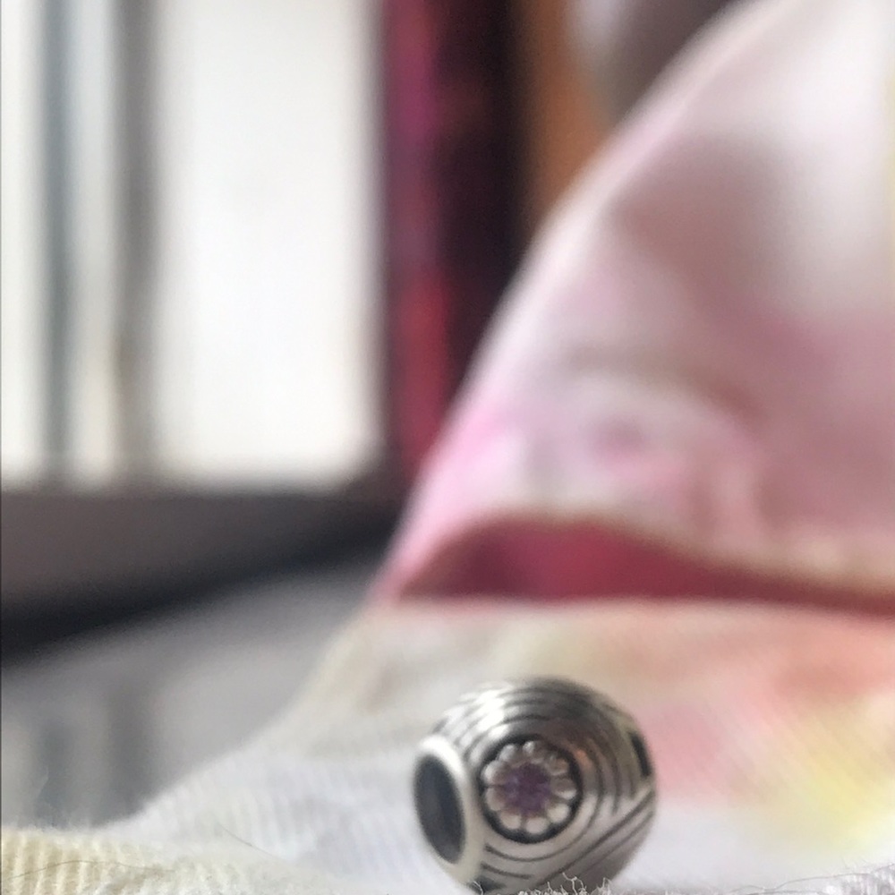 Authentic Pandora Charm - Picture 2 of 3